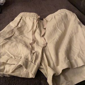 Cute cuffed linen shorts, elastic waist